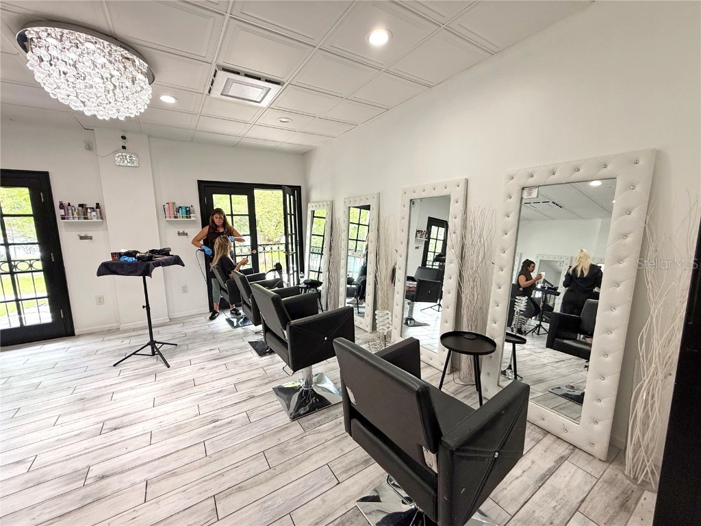 1235 N Orange Avenue Orlando FL 32804 O6344708 image9