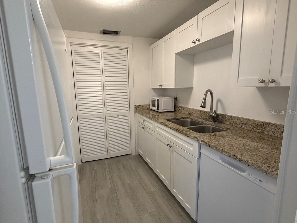 1235 S Highland Avenue #1-102 Clearwater FL 33756 TB8447466 image11