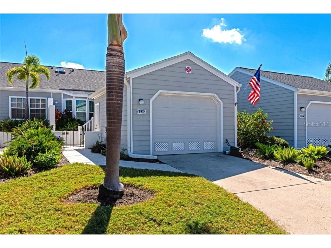 1235 Spoonbill Landings Circle Bradenton FL 34209 A4670797 image1