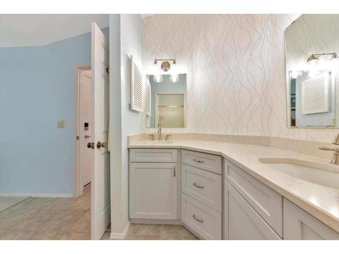 1235 Spoonbill Landings Circle Bradenton FL 34209 A4670797 image18