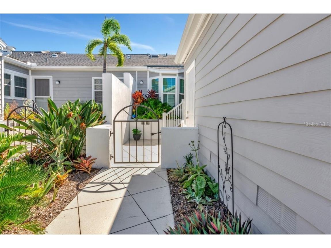 1235 Spoonbill Landings Circle Bradenton FL 34209 A4670797 image3