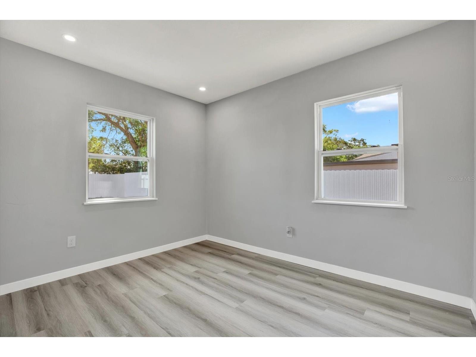 1235 Stockton Drive Clearwater FL 33755 TB8423059 image15