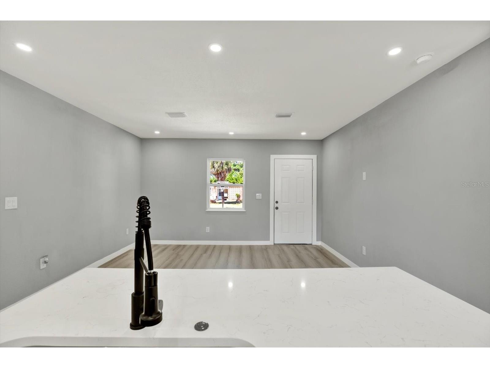 1235 Stockton Drive Clearwater FL 33755 TB8423059 image9