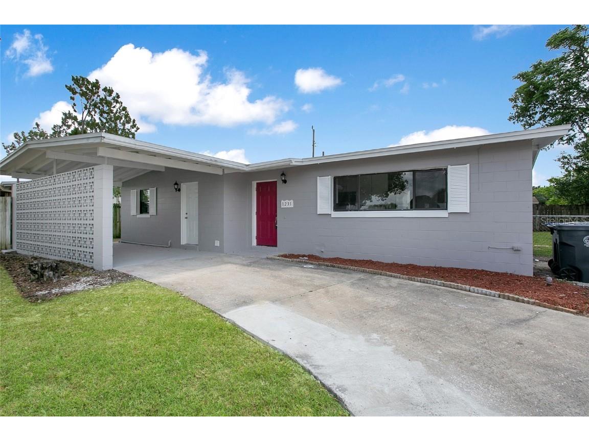 1235 Thoreau Street Titusville FL 32780 O6016331 image1