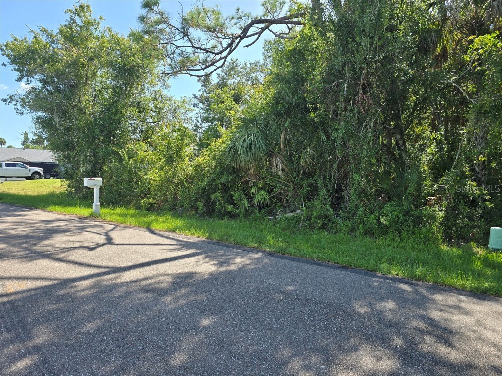 1235 Westport Street Port Charlotte FL 33952 A4666671 image10
