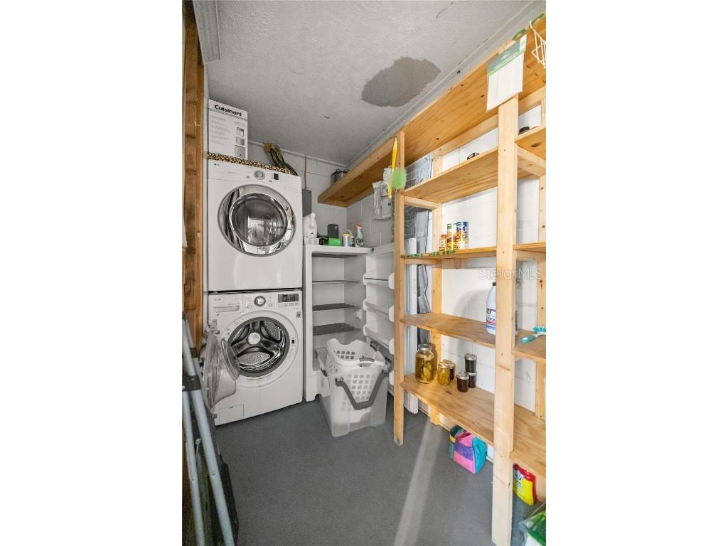 12351 SE Hwy 464 Ocklawaha FL 32179 OM713773 image13