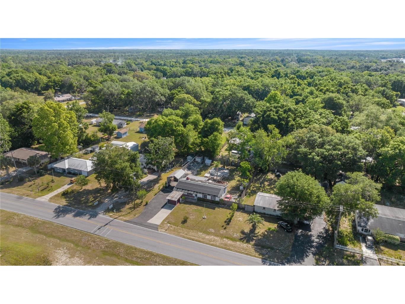 12351 SE Hwy 464 Ocklawaha FL 32179 OM713773 image34