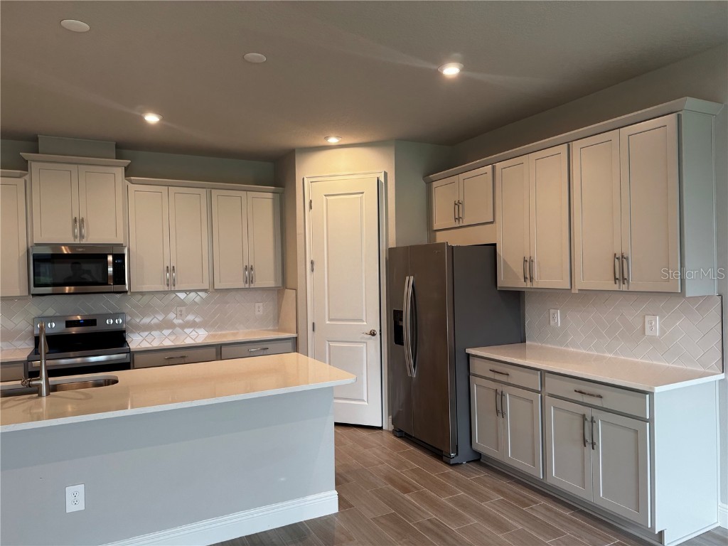 12352 49th Street E Parrish FL 34219 TB8425652 image3