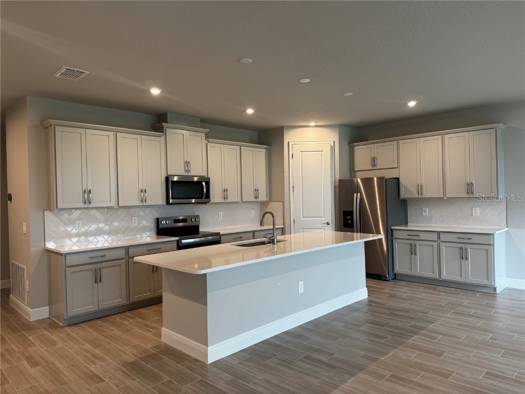 12352 49th Street E Parrish FL 34219 TB8425652 image4