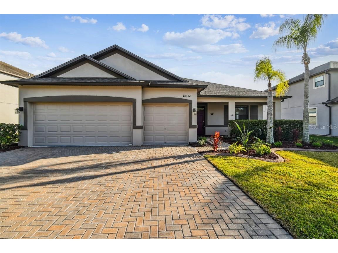 12352 Crestridge Loop New Port Richey FL 34655 W7880938 image1
