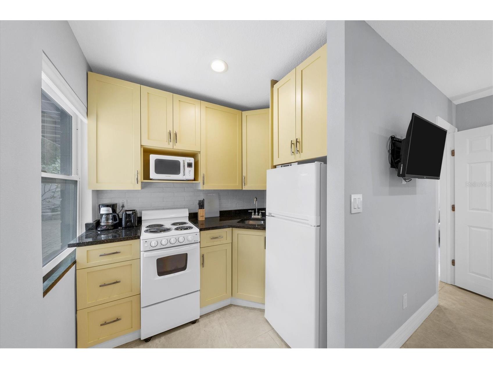 1236 13th Street Sarasota FL 34236 A4680180 image17