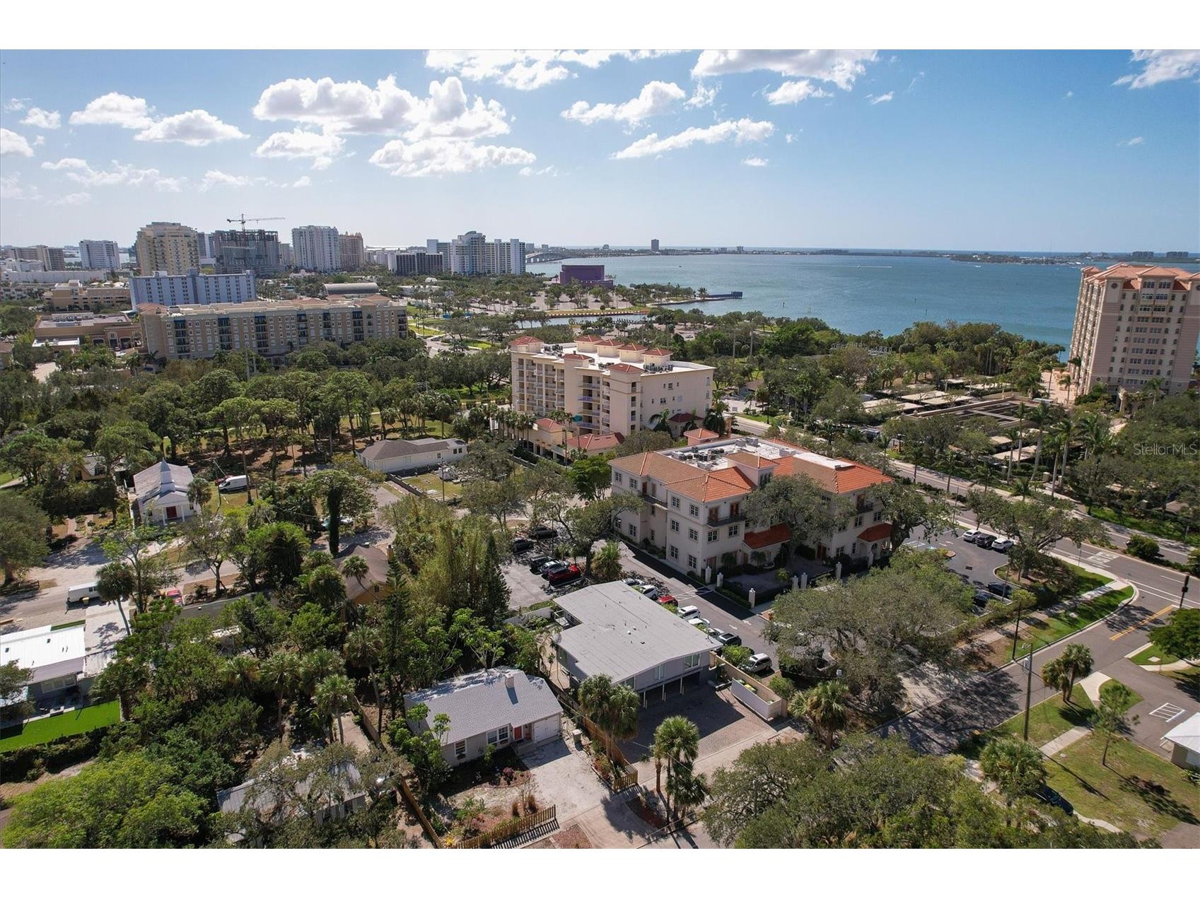 1236 13th Street Sarasota FL 34236 A4680180 image2