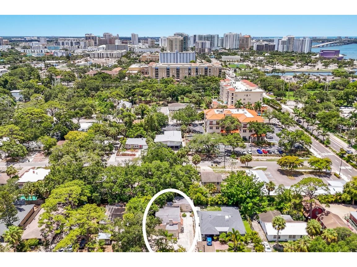 1236 14th Street Sarasota FL 34236 A4614823 image1