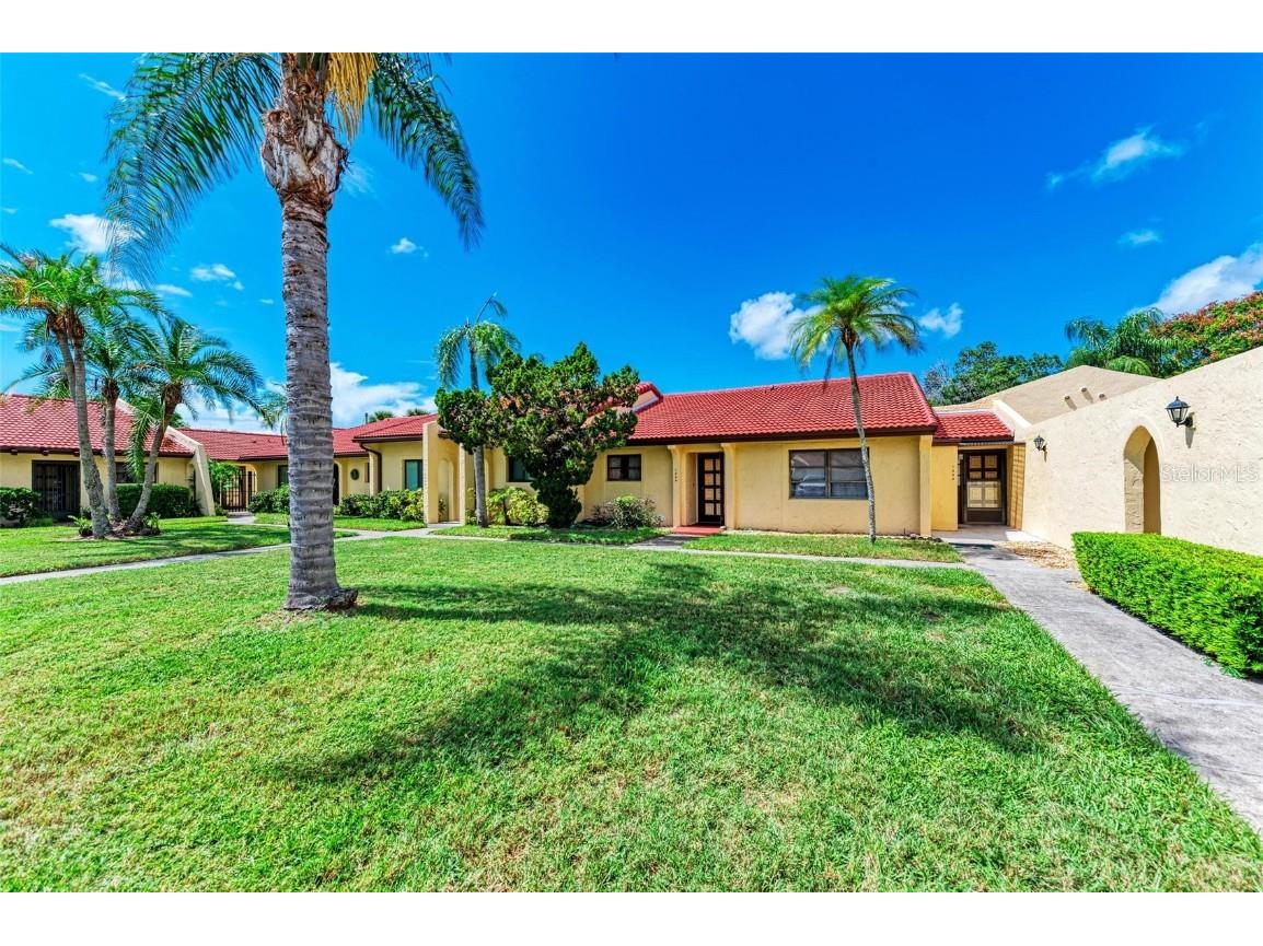1236 58th Street W Bradenton FL 34209 A4583991 image1