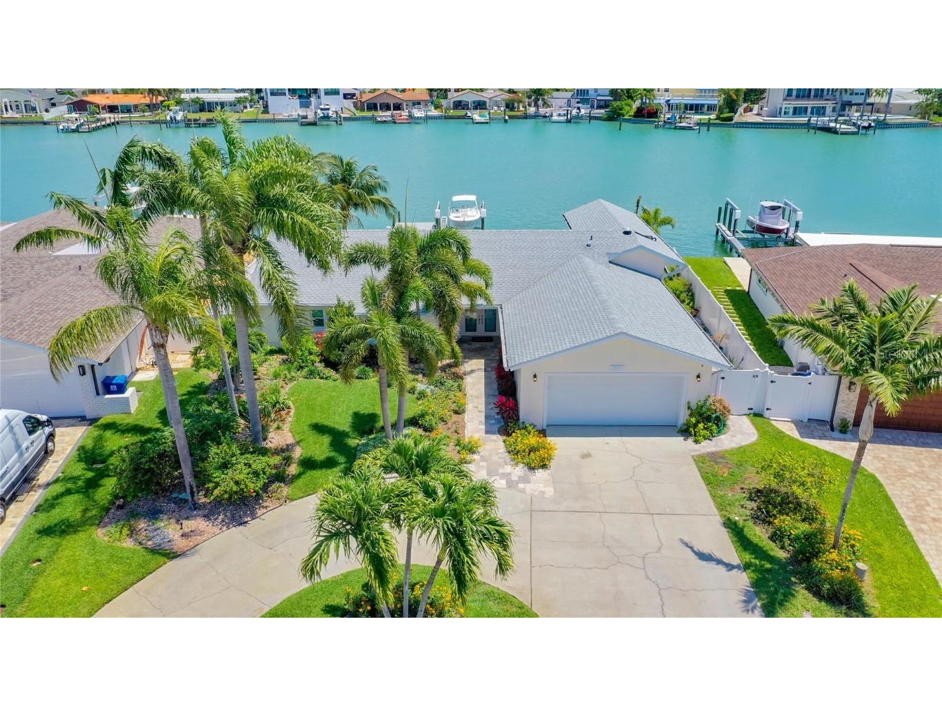 1236 79th Street S Saint Petersburg FL 33707 U8199899 image1