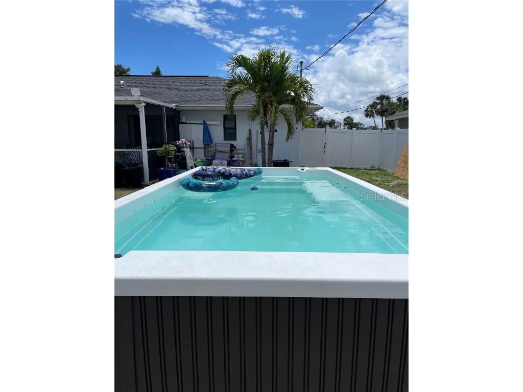 1236 Fleetwood Drive NW Port Charlotte FL 33948 C7518576 image17