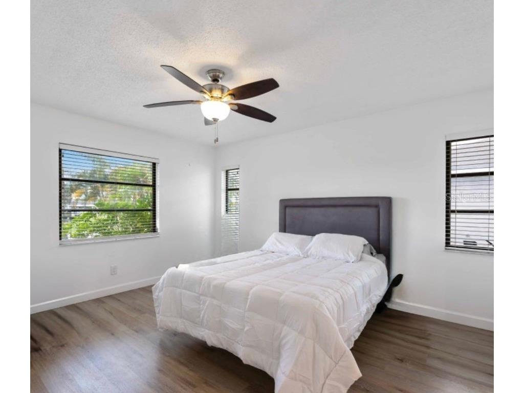 1236 Fleetwood Drive NW Port Charlotte FL 33948 C7518576 image4