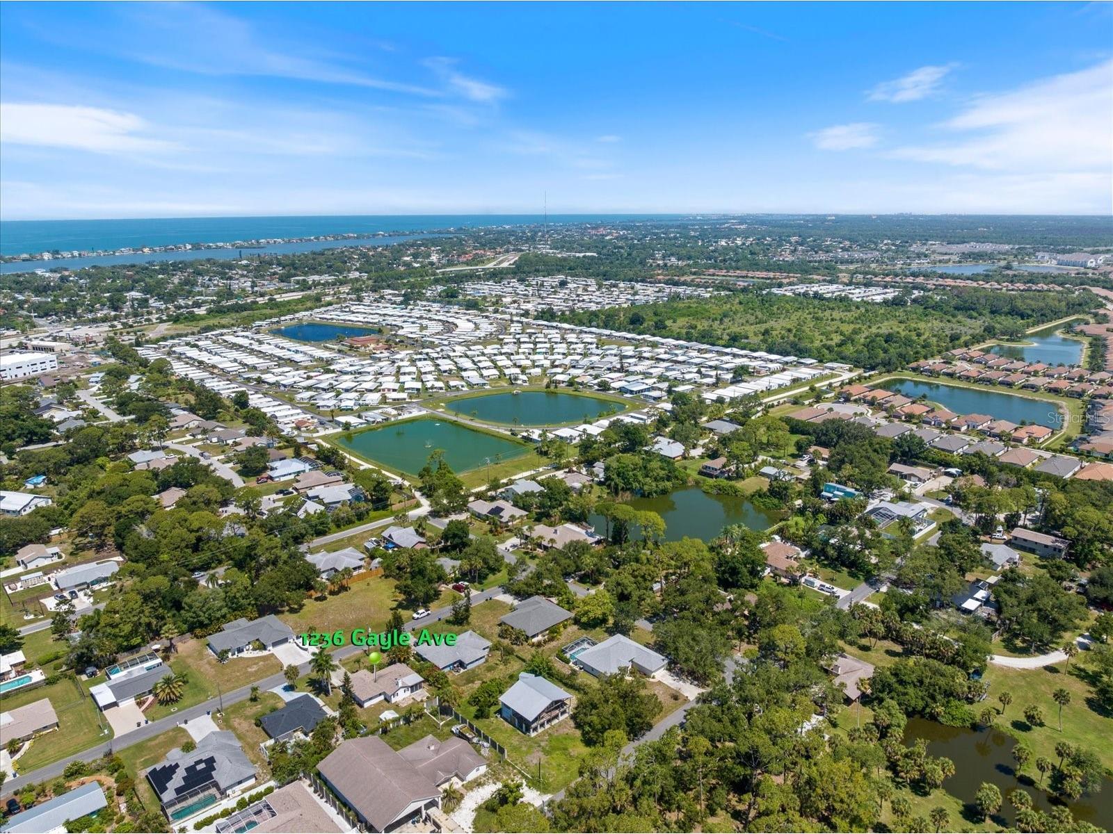 1236 Gayle Ave Nokomis FL 34275 A4698037 image10