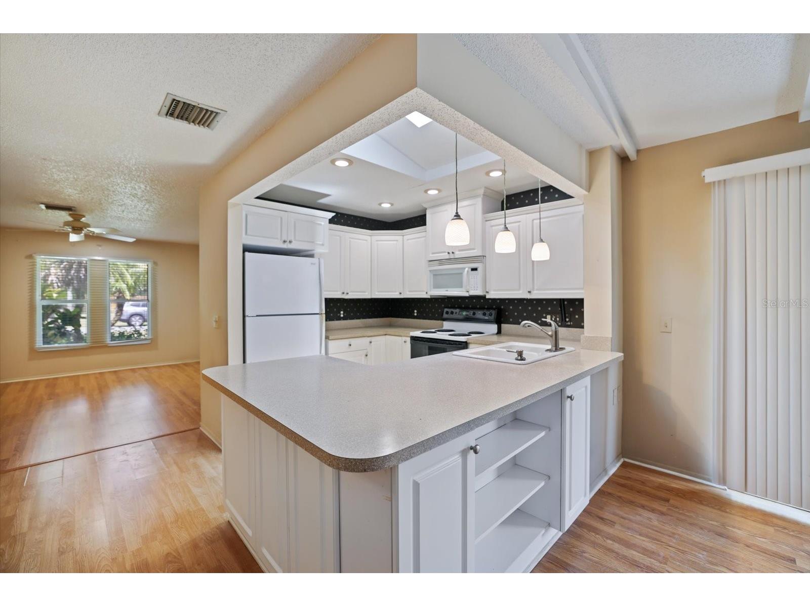 1236 Gayle Ave Nokomis FL 34275 A4698037 image17