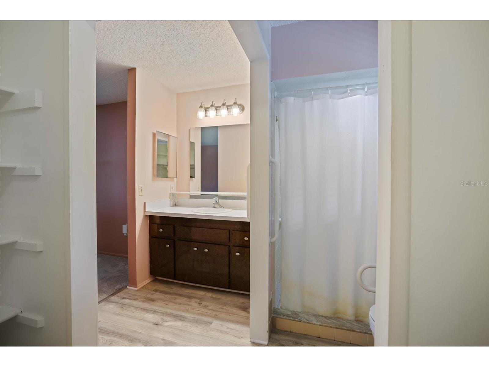 1236 Gayle Ave Nokomis FL 34275 A4698037 image30