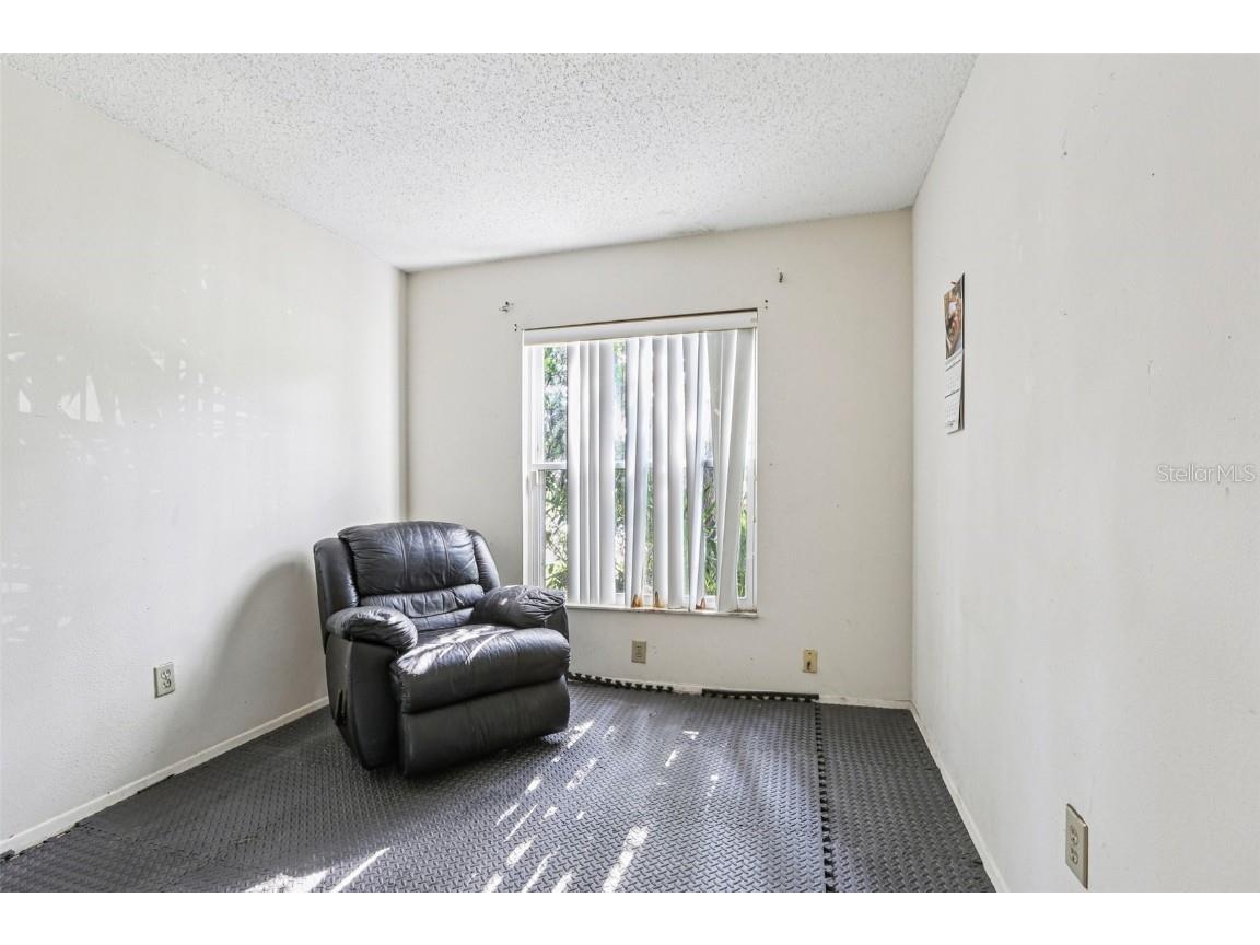 1236 Mohrlake Drive Brandon FL 33511 TB8411098 image16