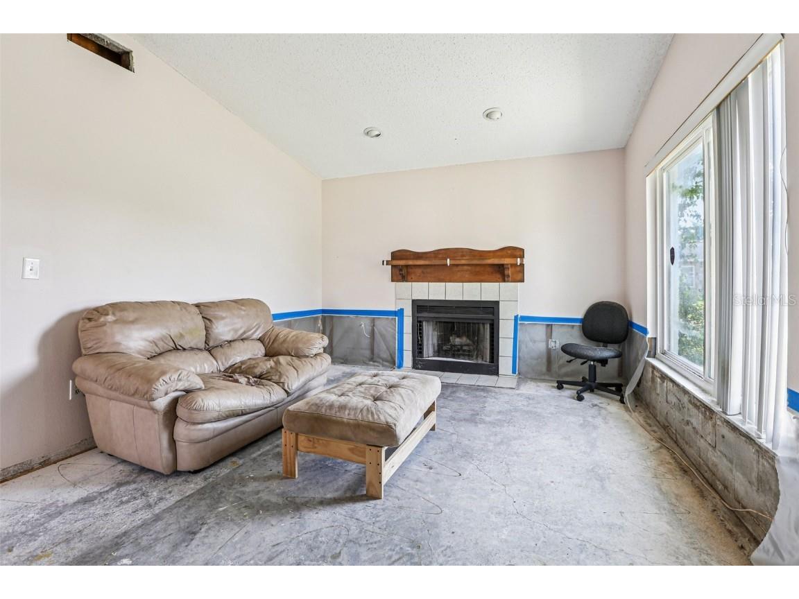 1236 Mohrlake Drive Brandon FL 33511 TB8411098 image4