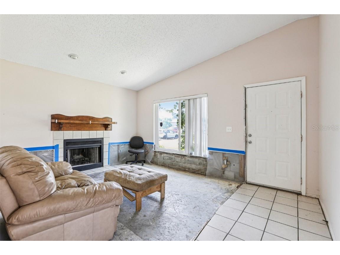 1236 Mohrlake Drive Brandon FL 33511 TB8411098 image5