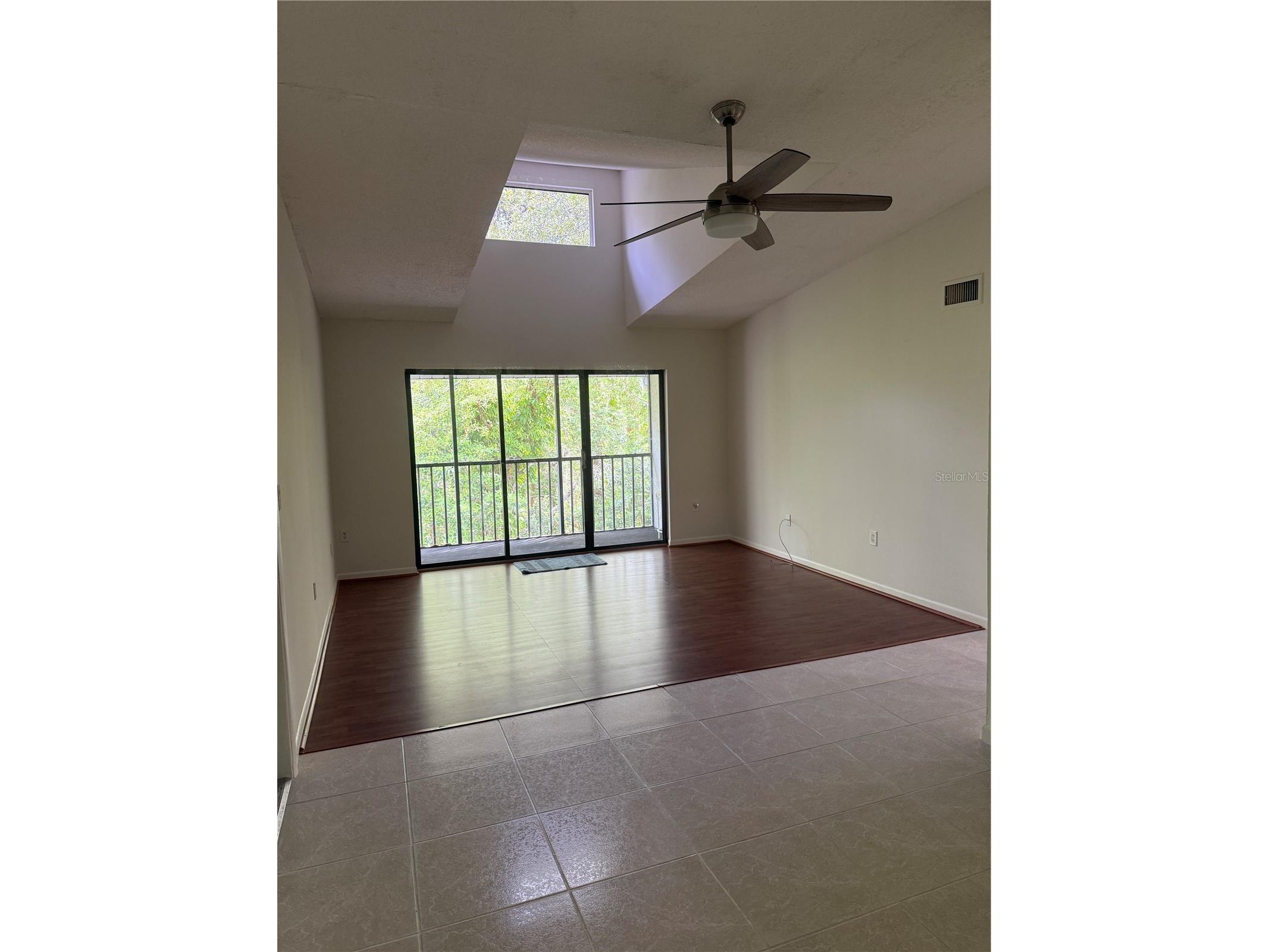 1236 Pine Ridge Circle W #G3 Tarpon Springs FL 34688 TB8490297 image10