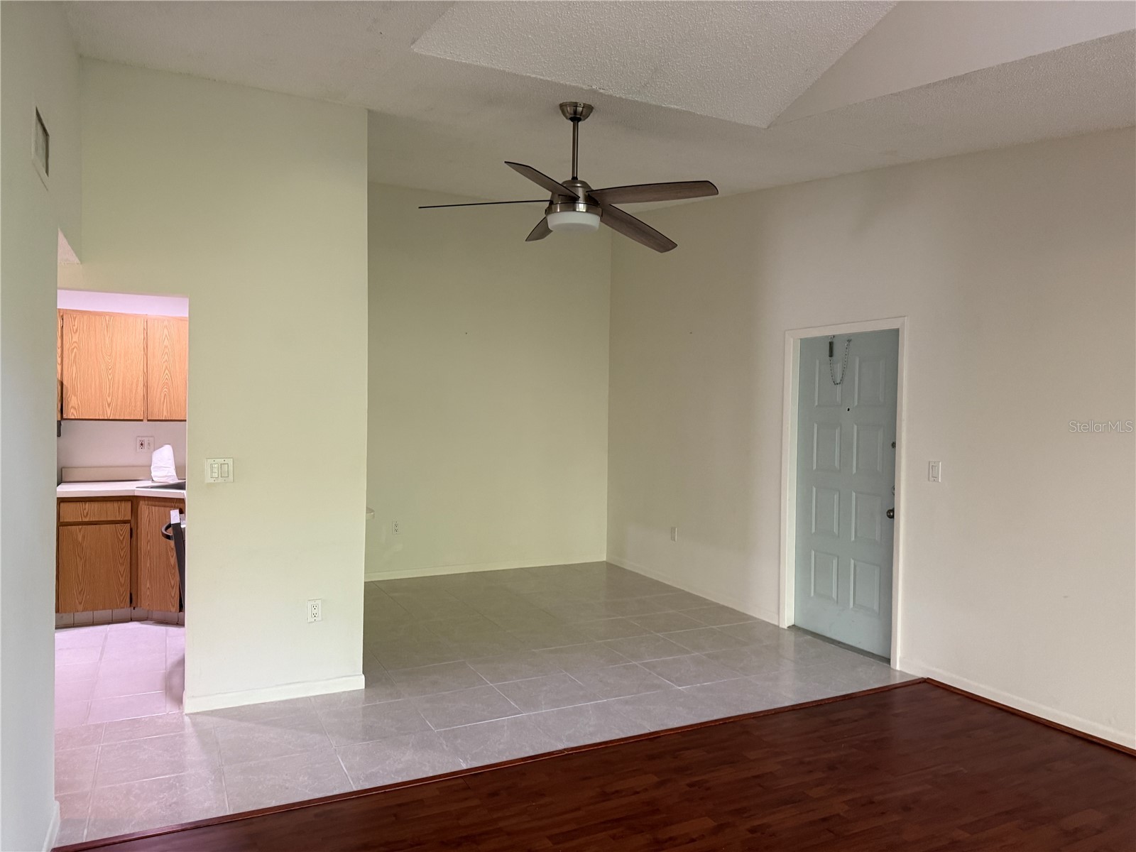 1236 Pine Ridge Circle W #G3 Tarpon Springs FL 34688 TB8490297 image8