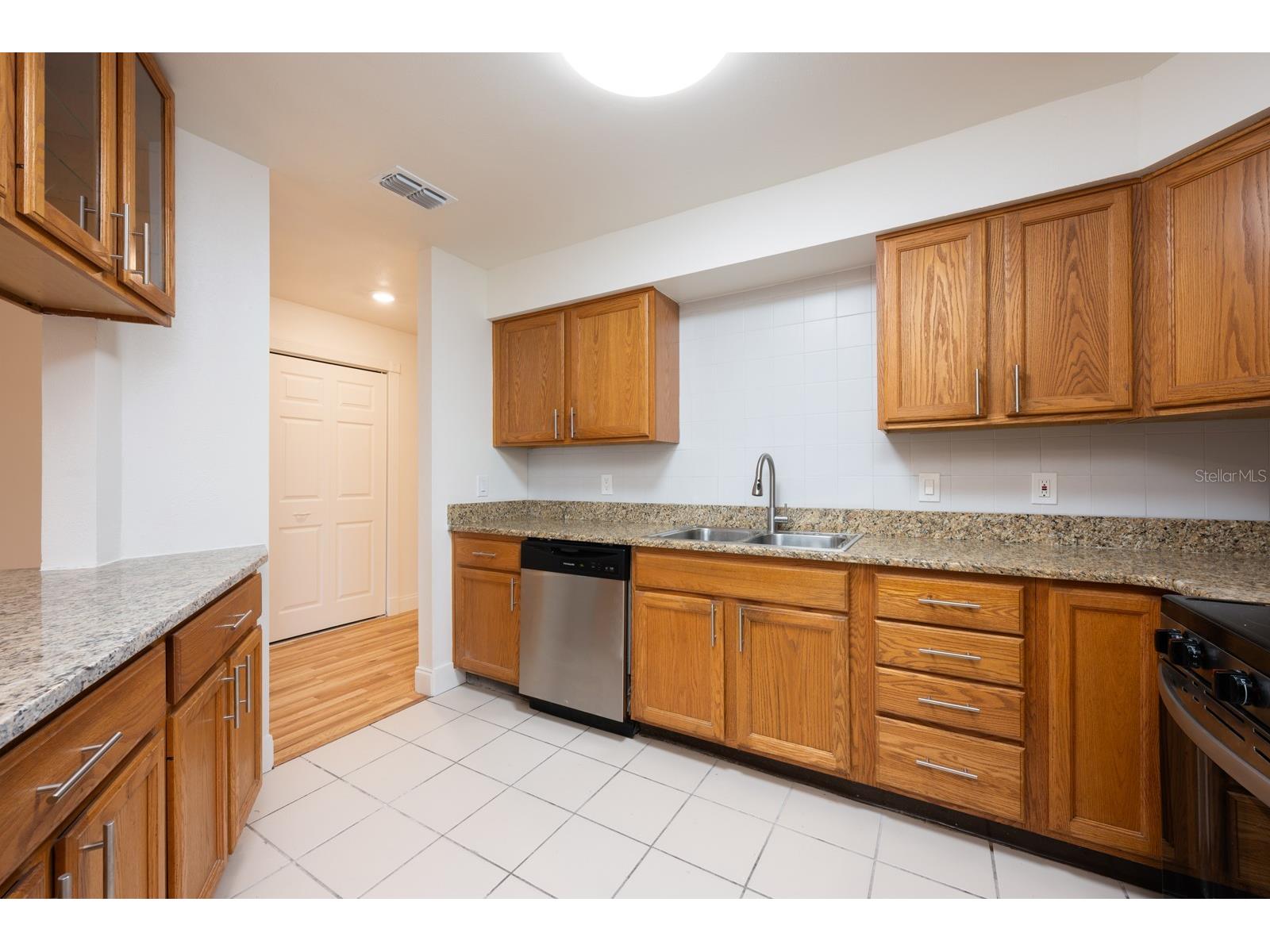 1236 Russell Drive Ocoee FL 34761 - PEACH LAKE O6377959 image8