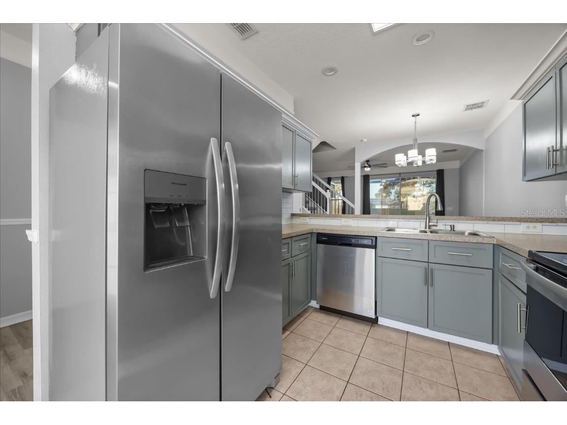 1236 S Beach Circle Kissimmee FL 34746 O6355203 image11