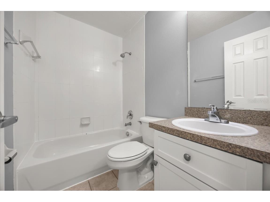 1236 S Beach Circle Kissimmee FL 34746 O6355203 image16