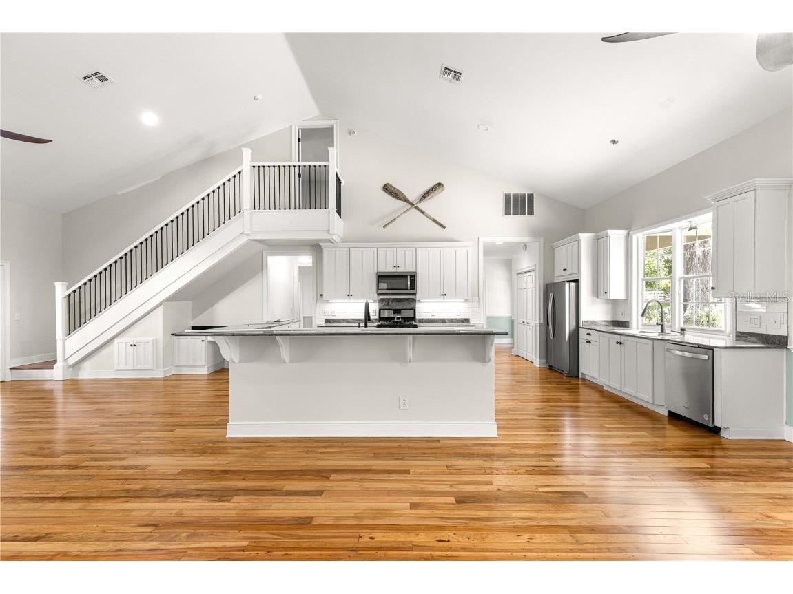 12360 E Highway 25 Ocklawaha FL 32179 - LAKE WEIR OM705819 image15