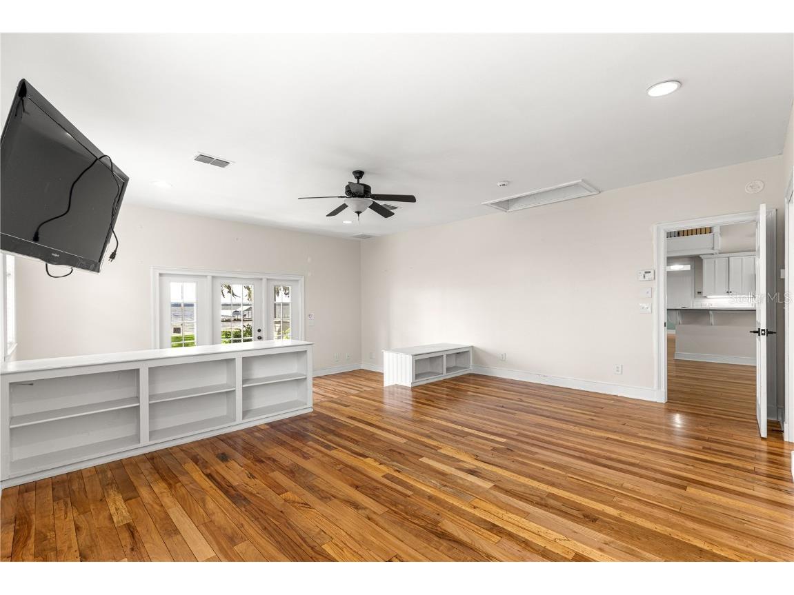 12360 E Highway 25 Ocklawaha FL 32179 - LAKE WEIR OM705819 image28