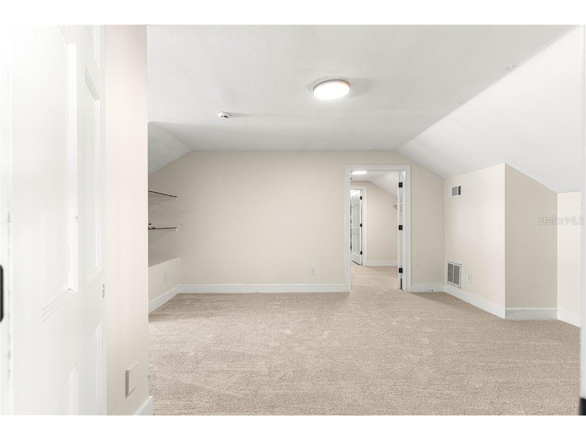 12360 E Highway 25 Ocklawaha FL 32179 - LAKE WEIR OM705819 image35