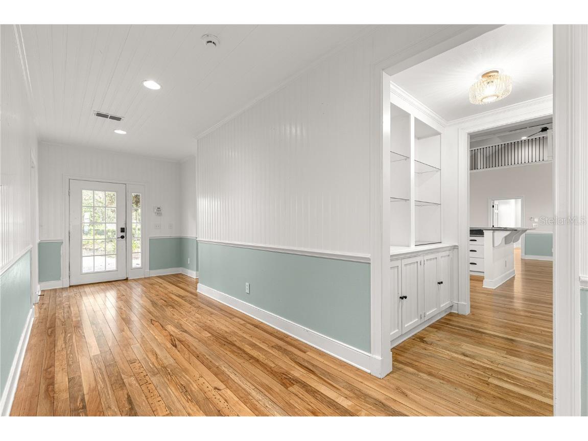 12360 E Highway 25 Ocklawaha FL 32179 - LAKE WEIR OM705819 image47