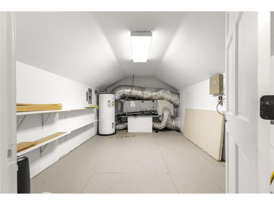 12360 E Highway 25 Ocklawaha FL 32179 - LAKE WEIR OM705819 image52