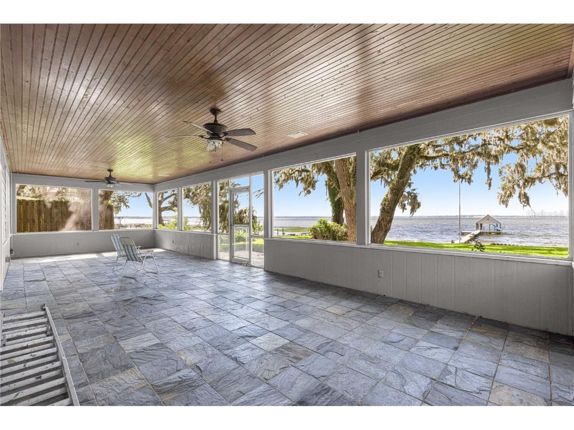 12360 E Highway 25 Ocklawaha FL 32179 - LAKE WEIR OM705819 image54