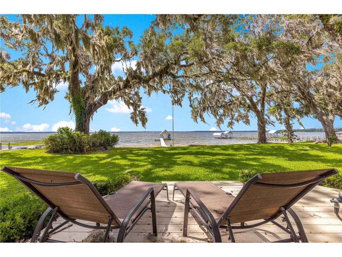 12360 E Highway 25 Ocklawaha FL 32179 - LAKE WEIR OM705819 image56