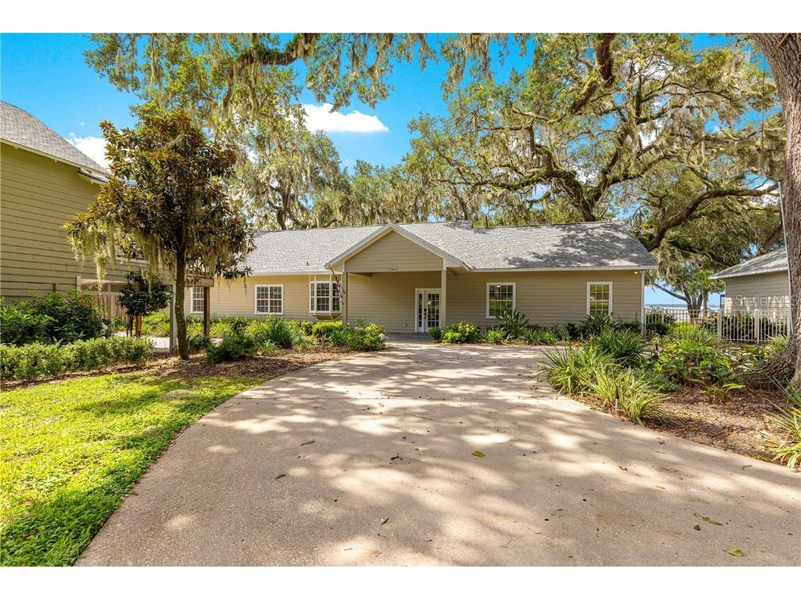 12360 E Highway 25 Ocklawaha FL 32179 - LAKE WEIR OM705819 image6