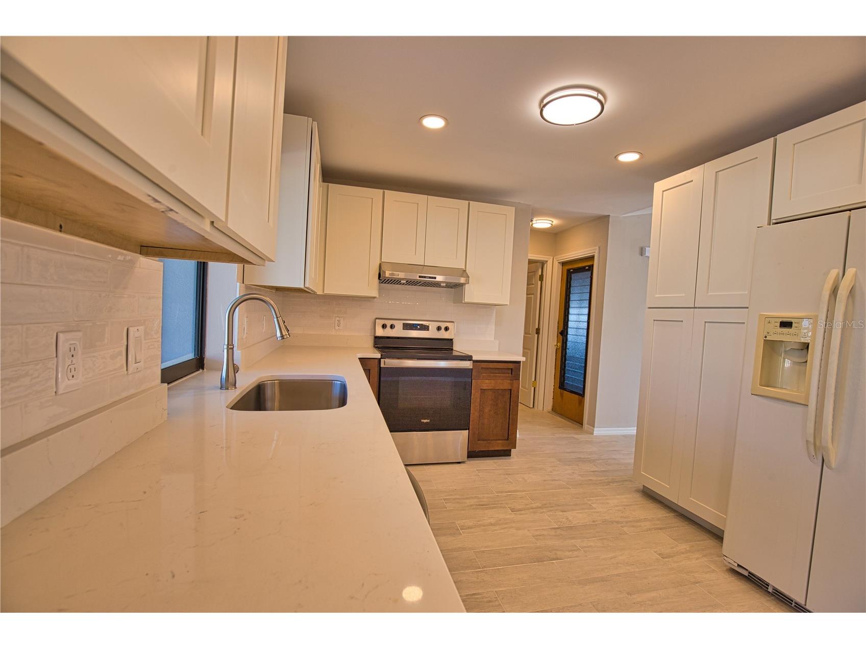 12362 Kneeland Terrace Port Charlotte FL 33981 - BACCHUS WATERWAY D6146169 image15