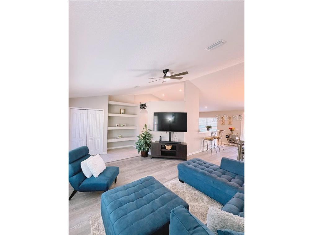 12365 Indigo Bunting Road Weeki Wachee FL 34614 TB8477154 image8