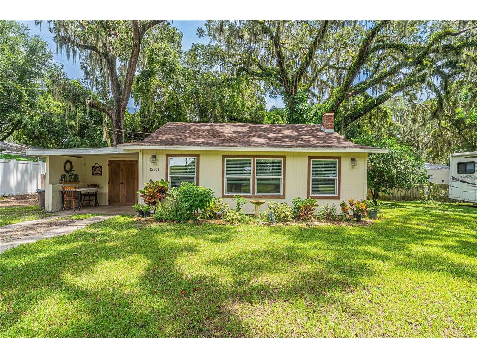 12369 SE 130th Court Ocklawaha FL 32179 OM723210 image1
