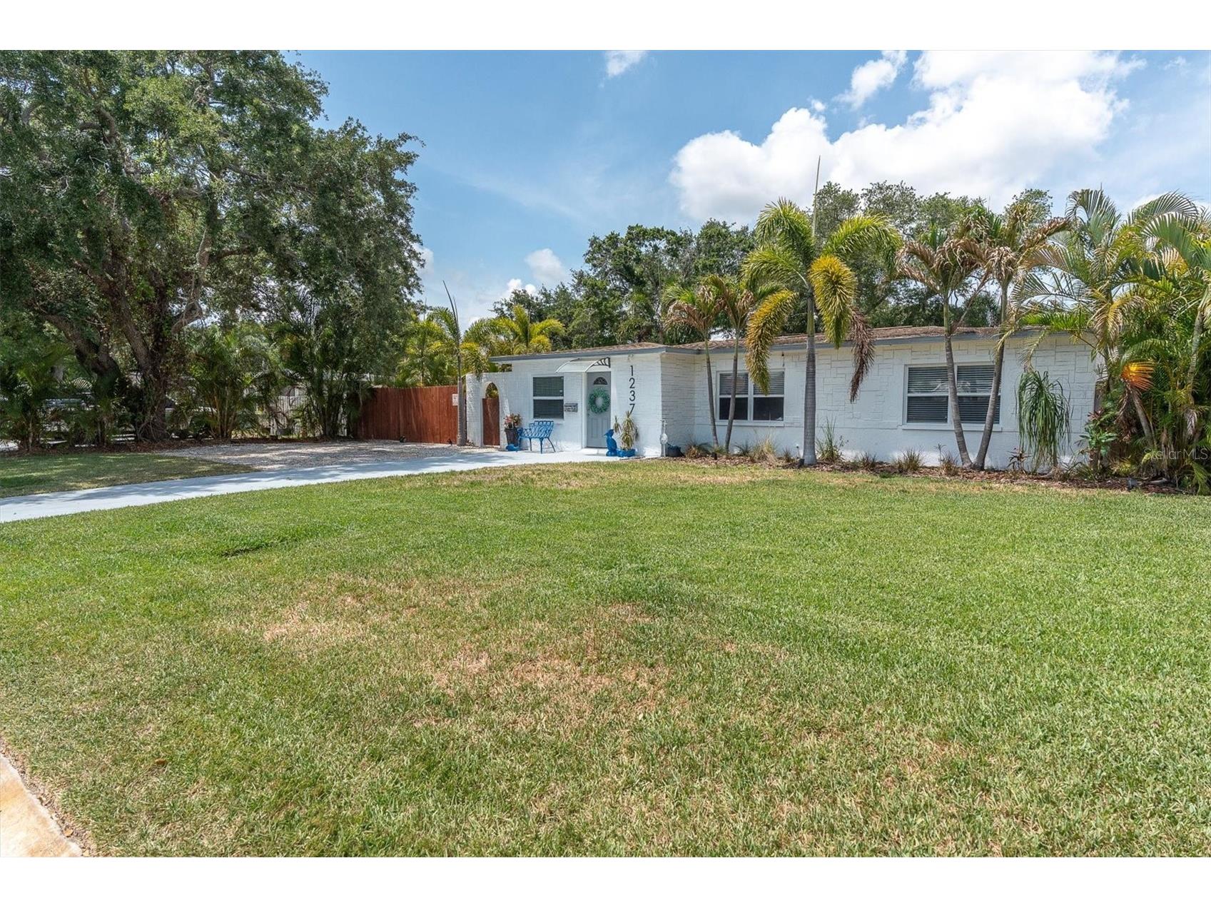 1237 57th Avenue N Saint Petersburg FL 33703 TB8508620 image3