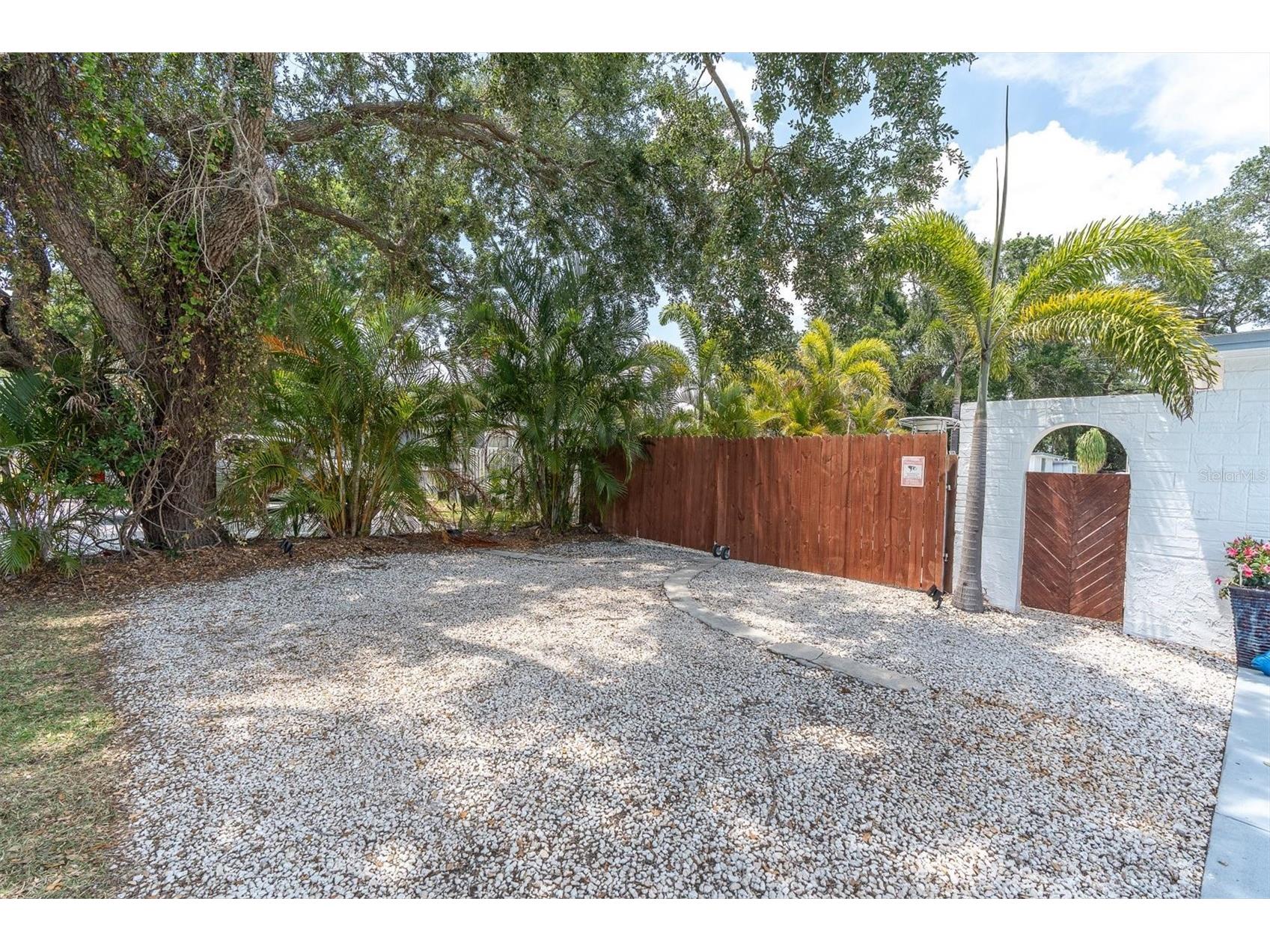 1237 57th Avenue N Saint Petersburg FL 33703 TB8508620 image38