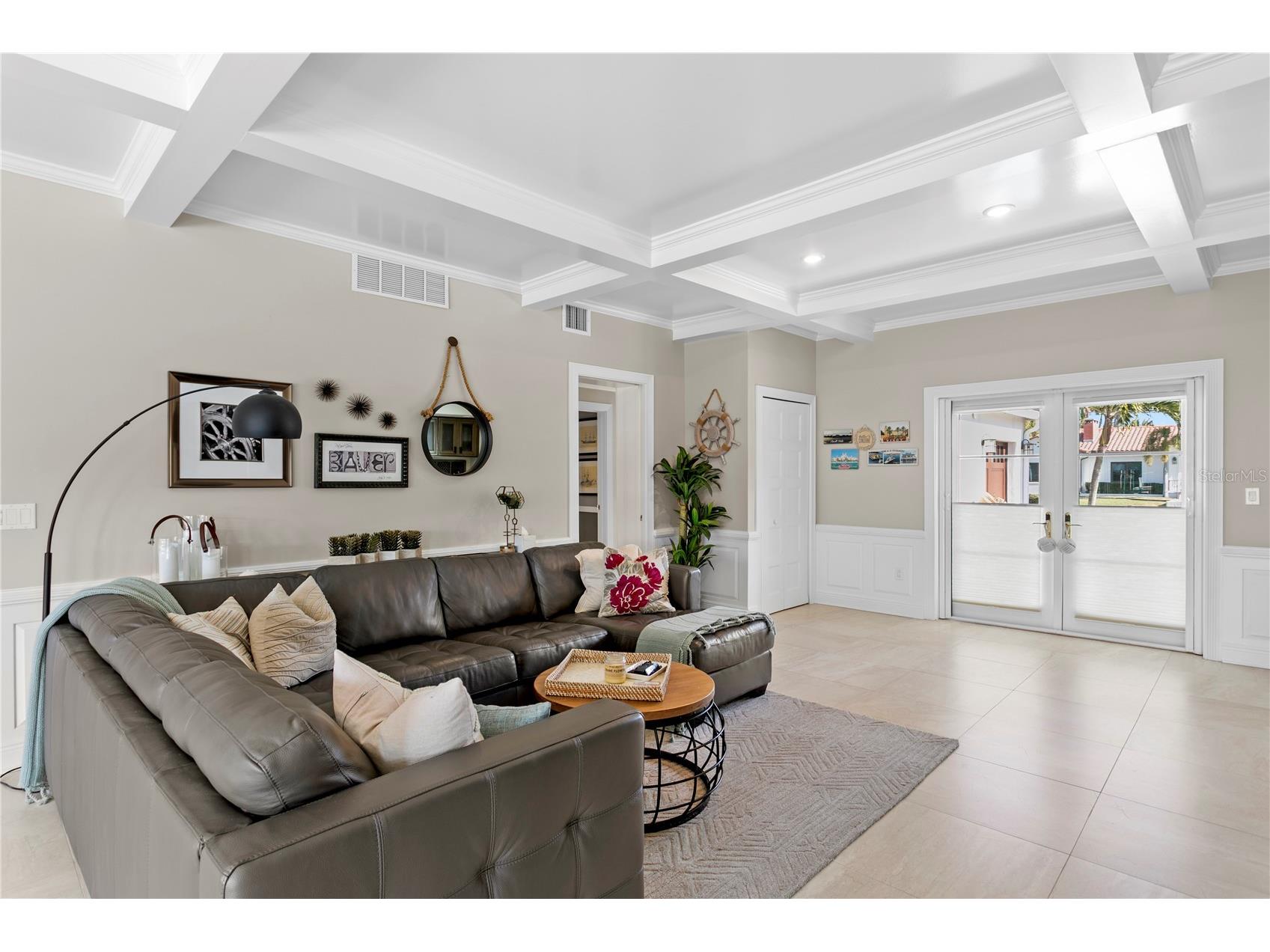 1237 Brightwaters Boulevard NE Saint Petersburg FL 33704 - TAMPA BAY TB8474777 image39