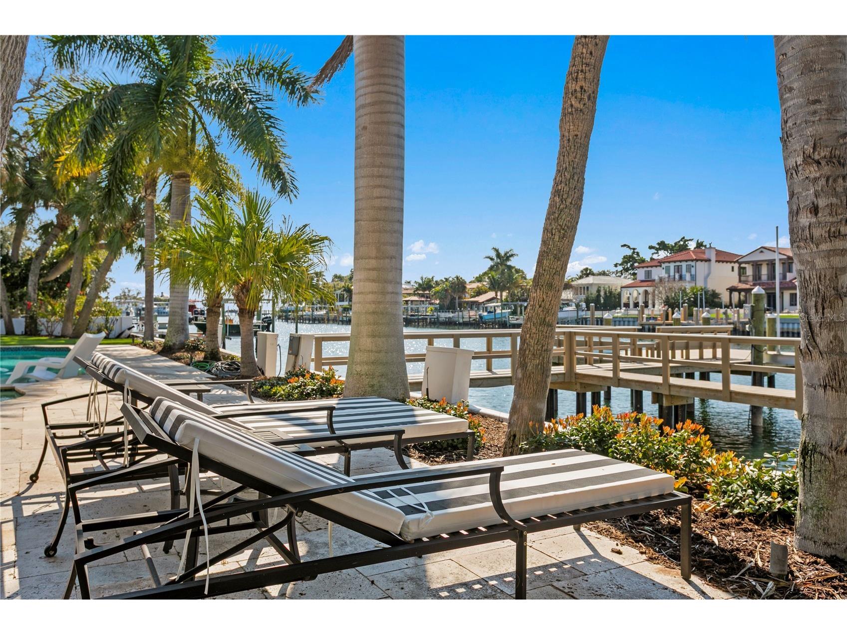 1237 Brightwaters Boulevard NE Saint Petersburg FL 33704 - TAMPA BAY TB8474777 image5