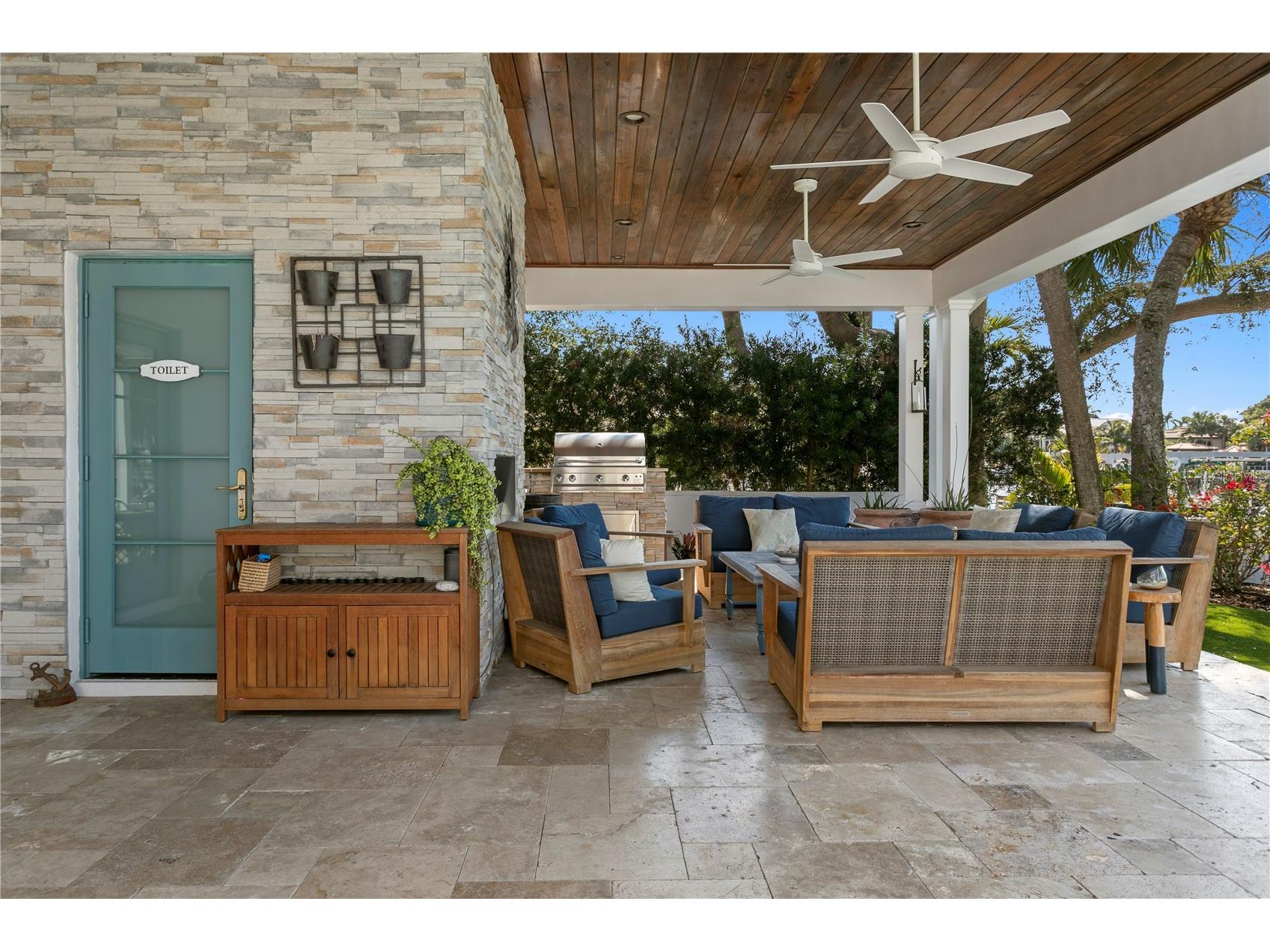 1237 Brightwaters Boulevard NE Saint Petersburg FL 33704 - TAMPA BAY TB8474777 image62