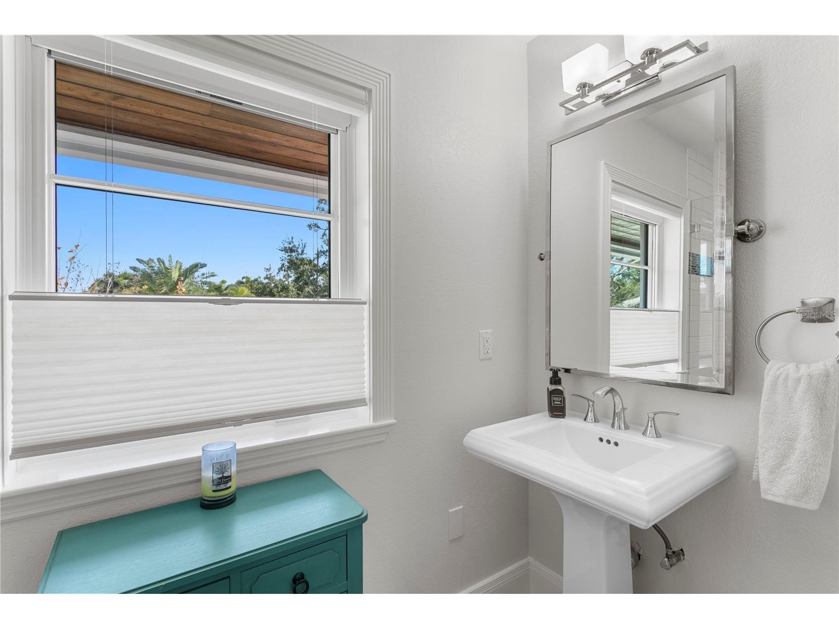 1237 Brightwaters Boulevard NE Saint Petersburg FL 33704 - TAMPA BAY TB8474777 image72