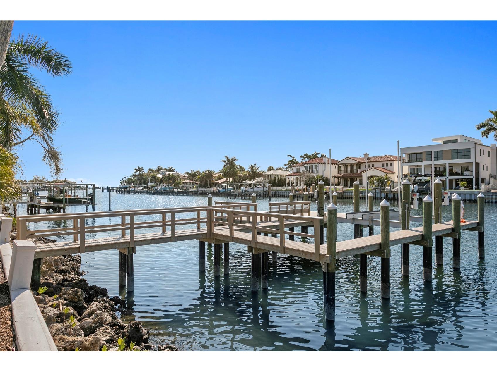 1237 Brightwaters Boulevard NE Saint Petersburg FL 33704 - TAMPA BAY TB8474777 image79